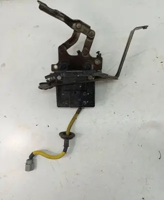 KIA Sorento Bonnet Pedestrian Airbag Actuator 791602P000 HKK0510