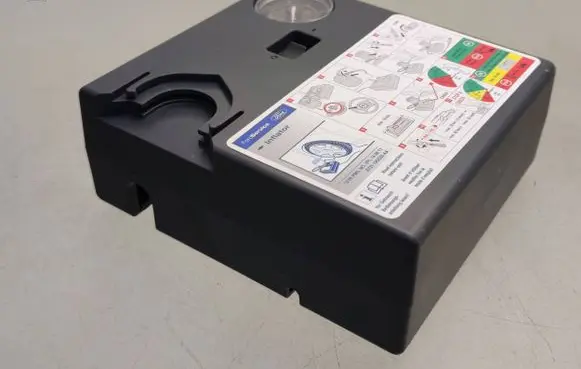 XPeng G3 Tire air pump compressor 8V2119G525AA