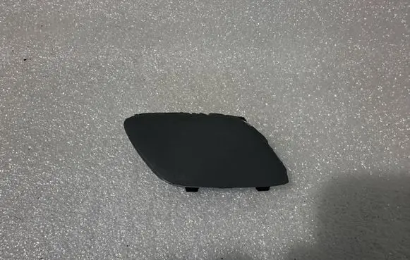 BMW 3 E92 E93 Front tow hook cap/cover 51117128243