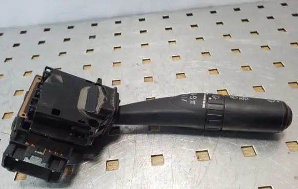 Subaru Legacy Wiper control stalk 17A164