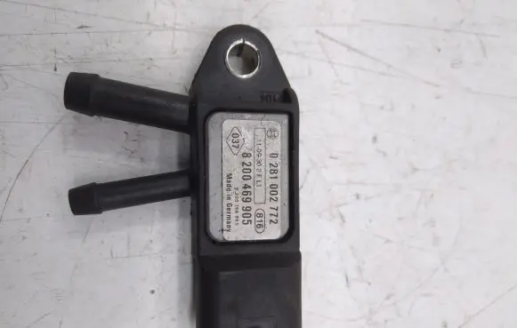 Sensor