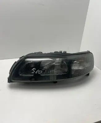 Volvo S60 Headlight/headlamp 89007859