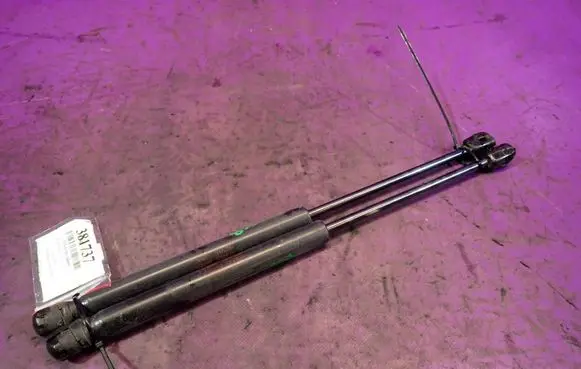 KIA Picanto Tailgate strut 
