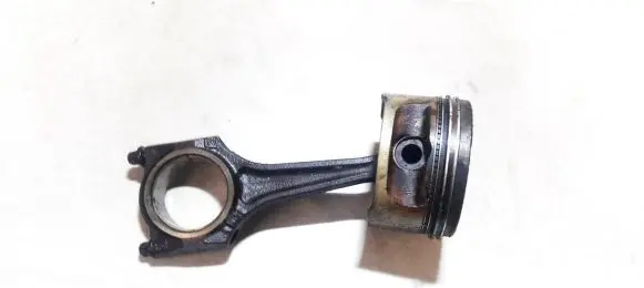 Opel Astra F Piston with connecting rod