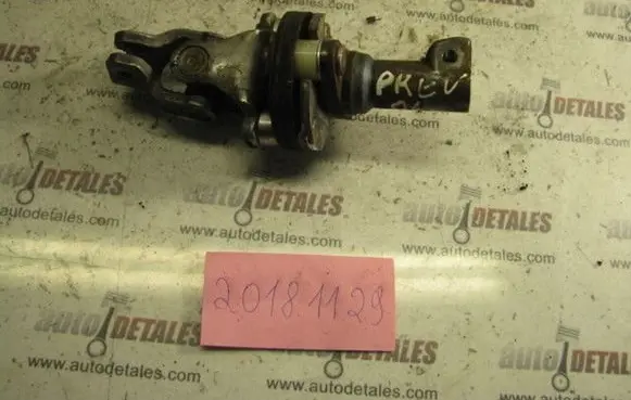Toyota Previa (XR30, XR40) II Steering column universal joint