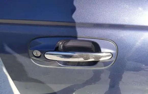 Hyundai Trajet Front door exterior handle