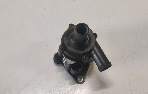 Volvo S60 Electric auxiliary coolant/water pump 31336211