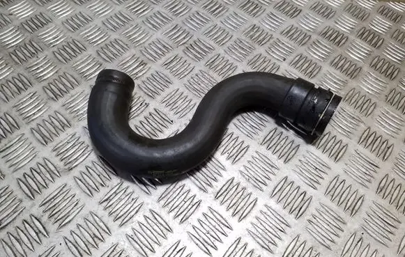 Volvo XC70 Engine coolant pipe/hose 6G918260JB