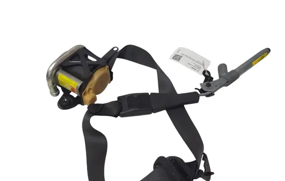 Opel Insignia A Front seatbelt 12848365