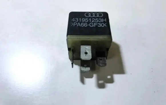 Audi A6 S6 C5 4B Other relay 431951253h