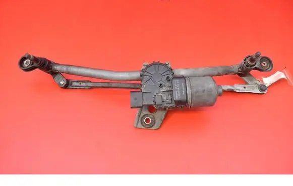Opel Astra H Front wiper linkage and motor 13111211