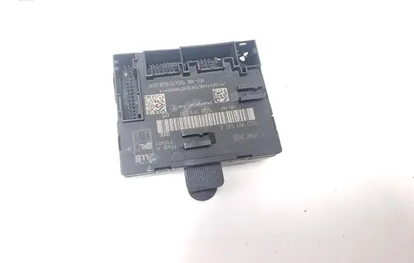 Audi A3 S3 8V Door control unit/module 5Q0959592
