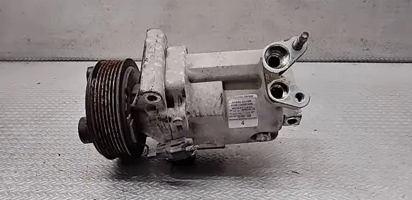 Nissan Tiida C11 Air conditioning (A/C) compressor (pump) 92600CJ70B