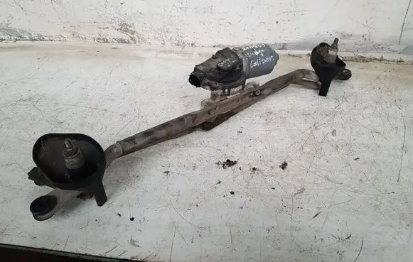 Dodge Caliber Front wiper linkage 05303780AE