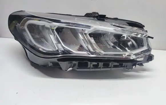BMW 2 Active Tourer U06 Headlight/headlamp 5A42244