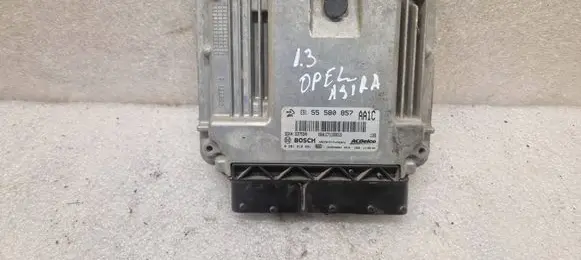 Opel Astra J Engine control unit/module 55580857 55575349 0281018081