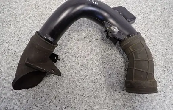 Honda Civic IX Intercooler hose/pipe