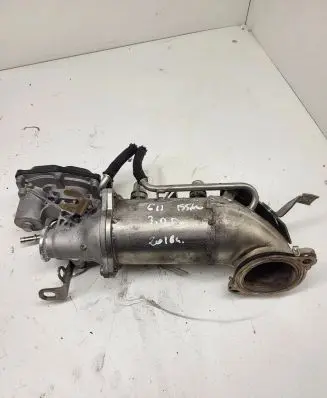 BMW 7 G11 G12 EGR valve cooler 8574815 N346299A