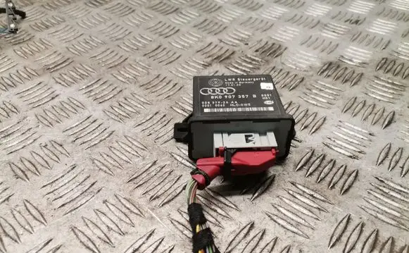 Audi A5 8T 8F Light module LCM 8k0907357b