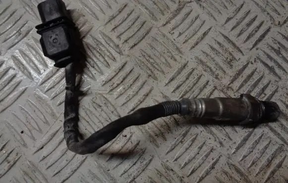 KIA Sorento Lambda probe sensor 393502A410
