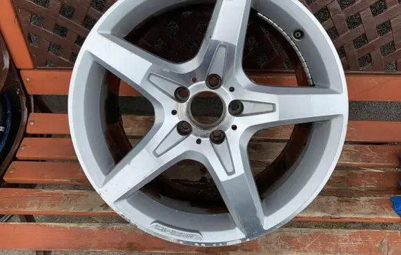 Mercedes-Benz SLK R172 R18 alloy rim 