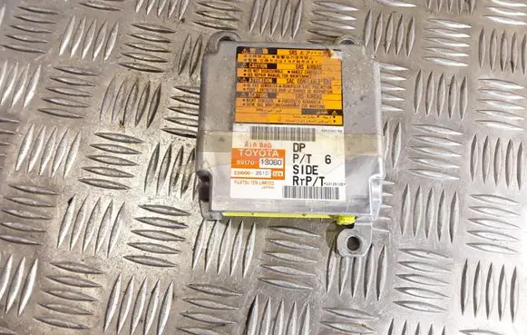 Toyota Corolla Verso E121 Airbag control unit/module 8917013060 2310002510