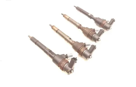 Opel Astra J Fuel injectors set 0445110351