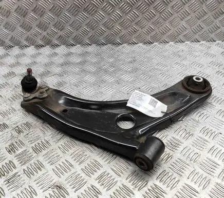 Toyota Yaris Cross Front lower control arm/wishbone 48605K0020