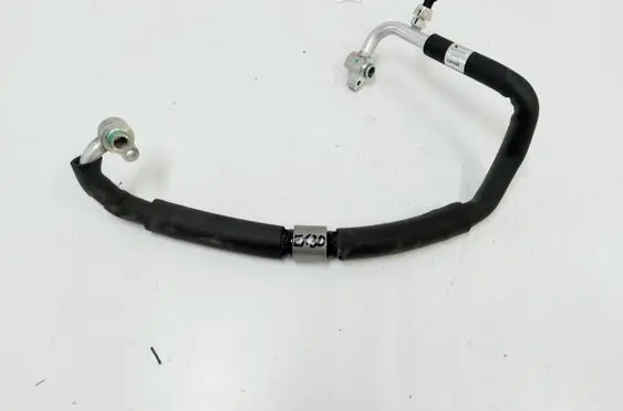 Air conditioning (A/C) pipe/hose