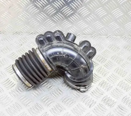 BMW 4 F32 F33 Intake resonator 