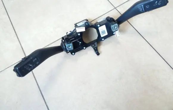 Volkswagen Caddy Wiper turn signal indicator stalk/switch 1K5953521AG NE66814