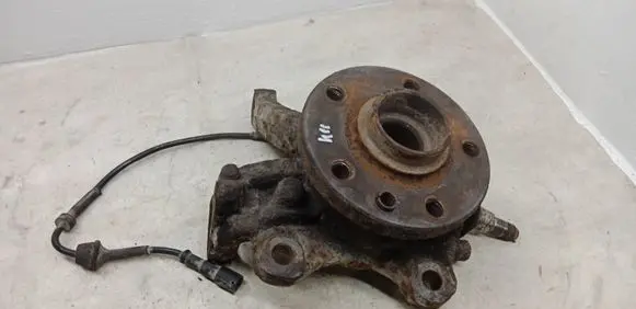 Volkswagen Transporter - Caravelle T4 Front wheel hub spindle knuckle 407257