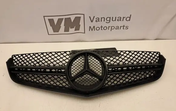 Mercedes-Benz E C207 W207 Front bumper upper radiator grill A2078880190