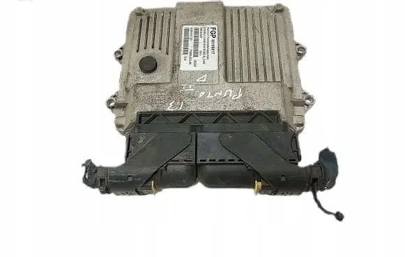 Fiat Punto (188) Engine control unit/module 55195817