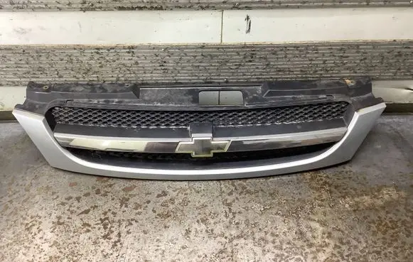 Chevrolet Lacetti Front grill 96547129