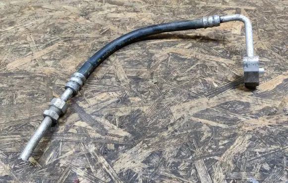 Nissan Terrano Air conditioning (A/C) pipe/hose