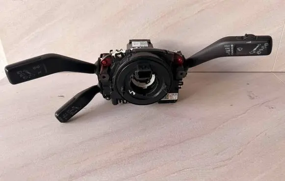 Volkswagen PASSAT B7 Wiper turn signal indicator stalk/switch 5K0953569AB 3C9953502B 3C9953501BN