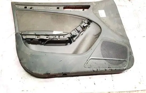 Audi A5 8T 8F Front door card panel trim 8t8867105