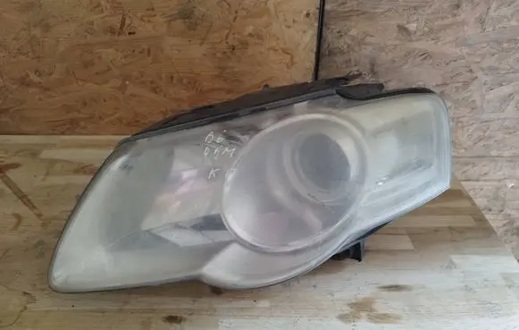 Volkswagen PASSAT B6 Headlight/headlamp 3C0941005J