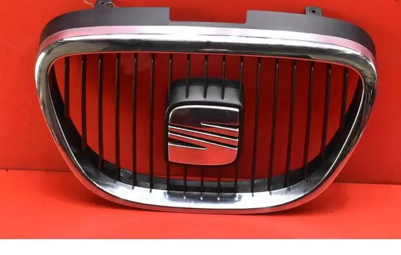 Seat Leon (5F) Front grill 5P0853654