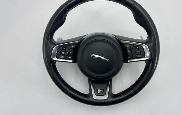 Jaguar XE Steering wheel