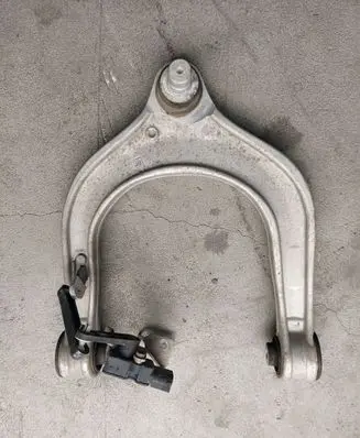 BMW X5 G05 Front lower control arm/wishbone 6883115