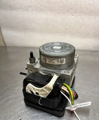Citroen C4 II Master brake cylinder DOPEUGEOTCITROEN