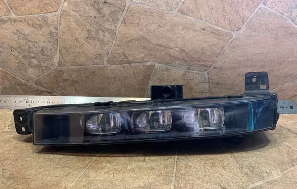 BMW 7 G11 G12 Front fog light 7342954