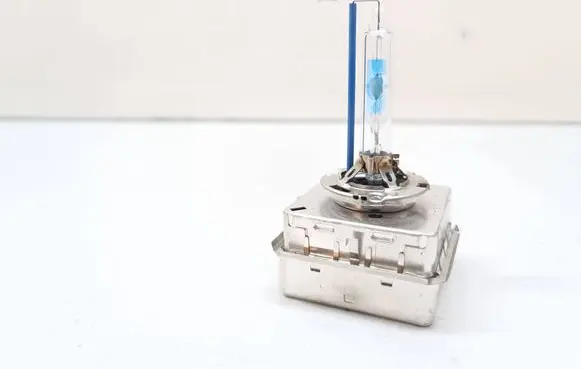 BMW 3 E90 E91 Xenon bulb D1S