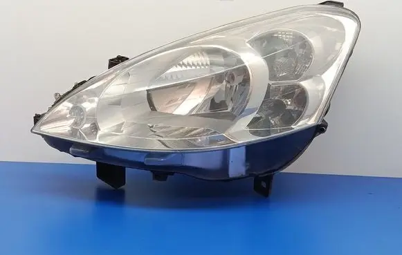 Peugeot Partner Headlight/headlamp 89317995