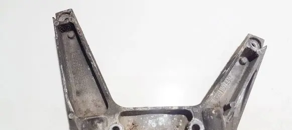 Rover 75 Engine mounting bracket kku107640