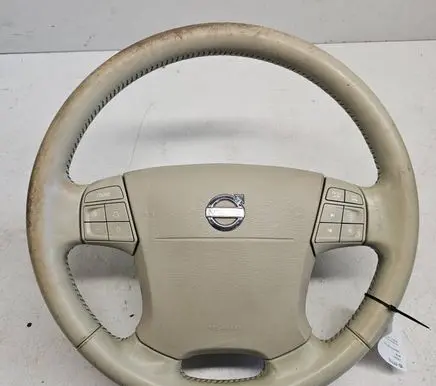 Volvo V70 Steering wheel