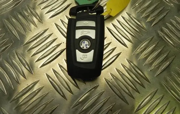 BMW 5 GT F07 Ignition key/card 9259718 I7886