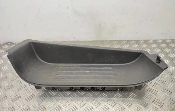 Volkswagen Transporter - Caravelle T6 Front sill trim cover 7H0863735C